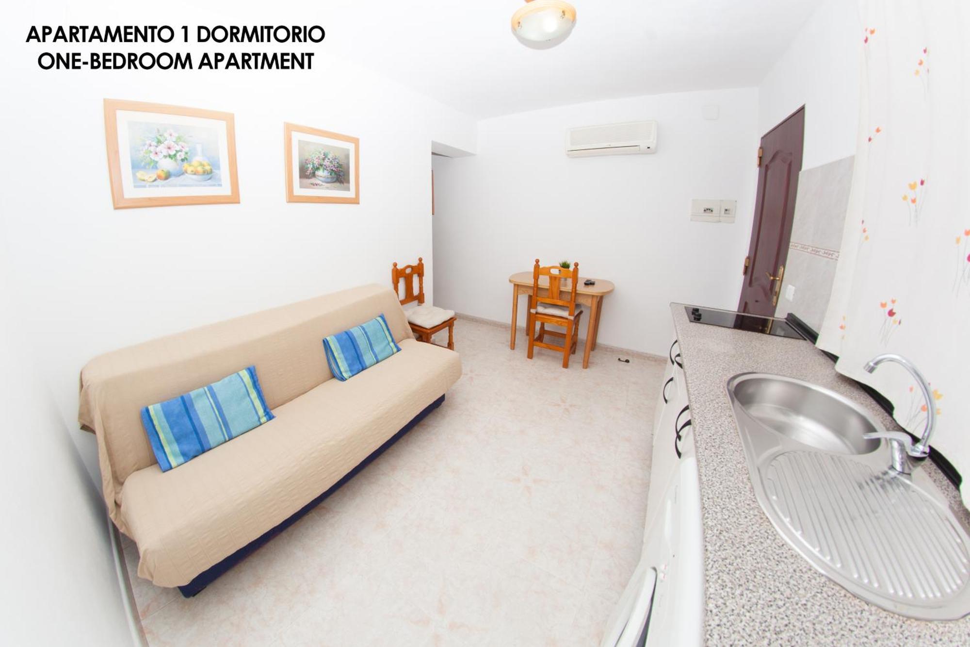 Apartamentos Rurales Santos Benajarafe Habitación foto