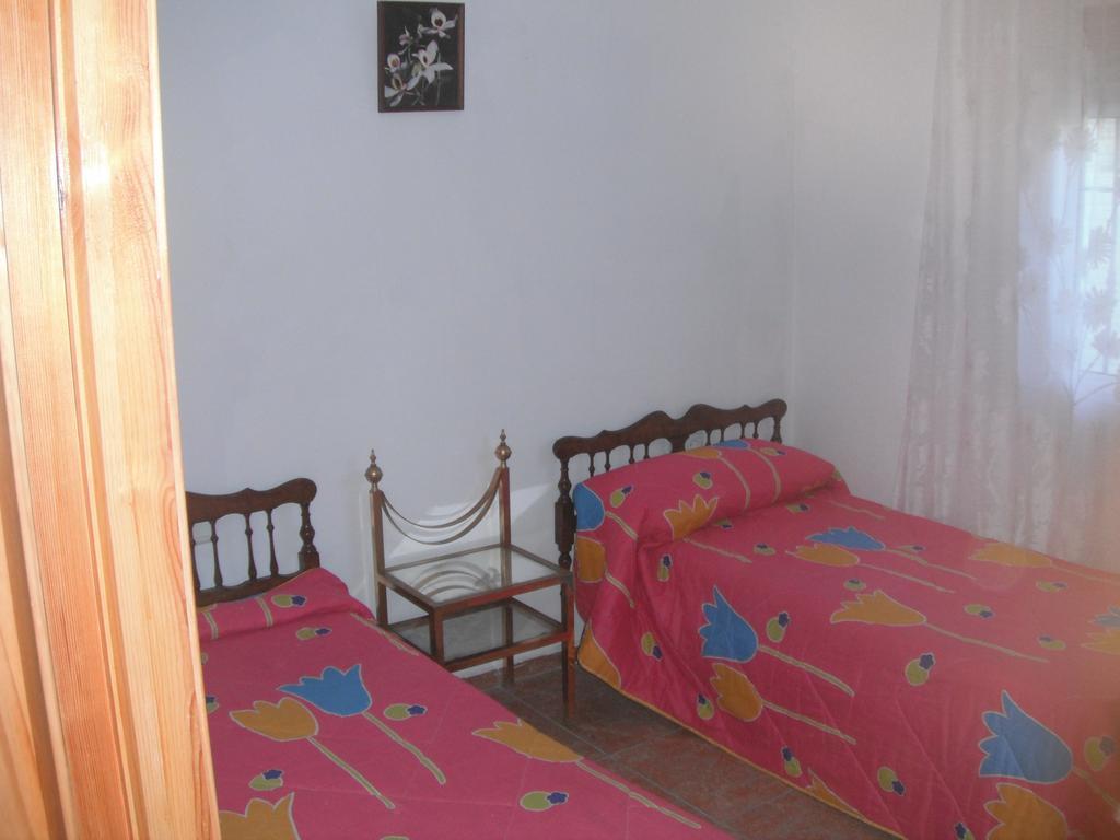 Apartamentos Rurales Santos Benajarafe Habitación foto